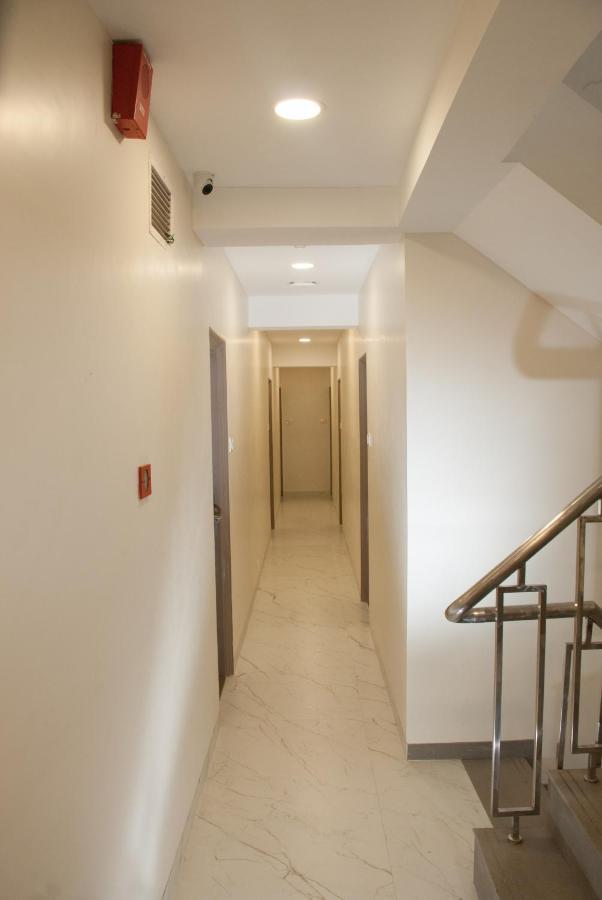 City Hotel Mumbai Ngoại thất bức ảnh