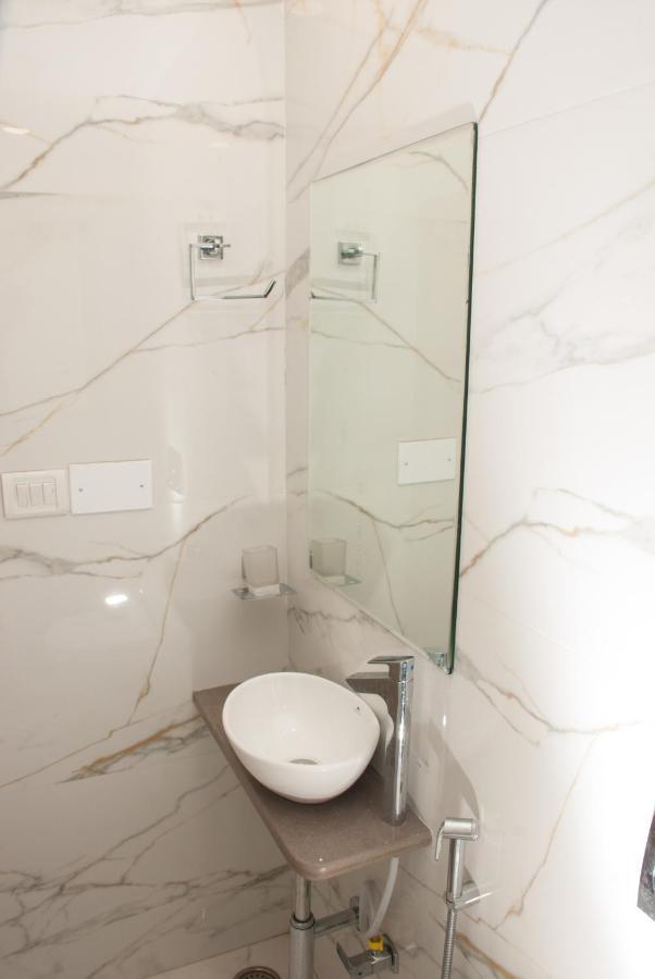 City Hotel Mumbai Ngoại thất bức ảnh