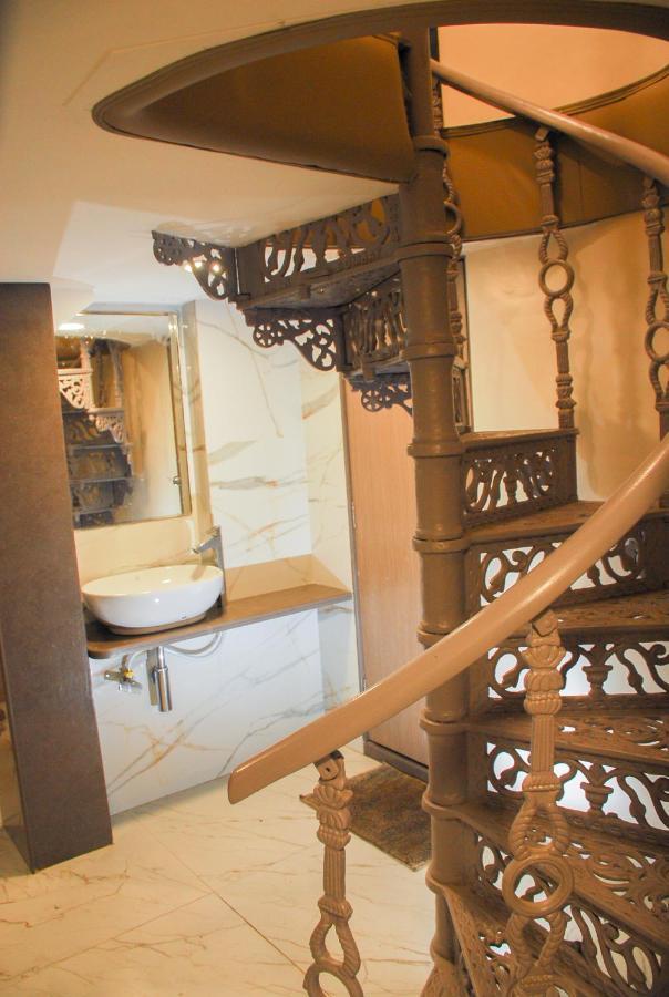 City Hotel Mumbai Ngoại thất bức ảnh