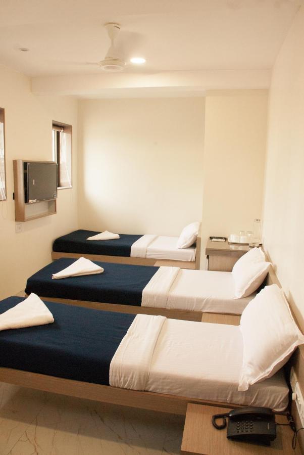 City Hotel Mumbai Ngoại thất bức ảnh