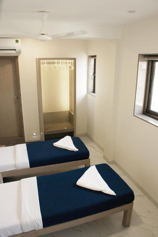 City Hotel Mumbai Ngoại thất bức ảnh